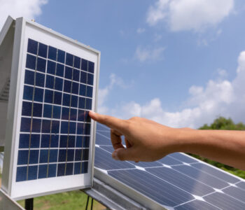 hybrid solar inverter